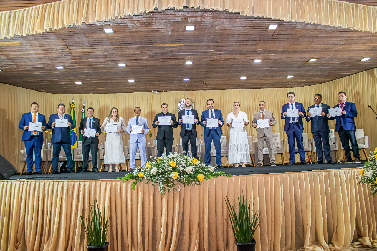 empossados